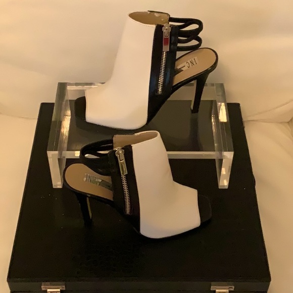 Inc black and white peep toe boots - Picture 1 of 3